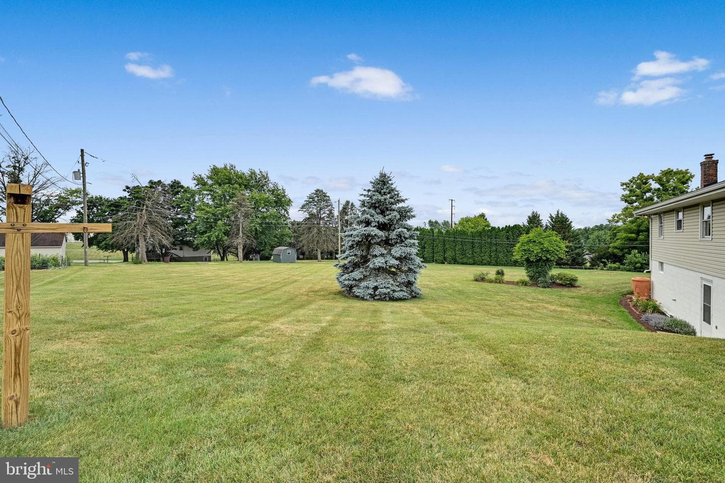 765 Brandt Street photo 35
