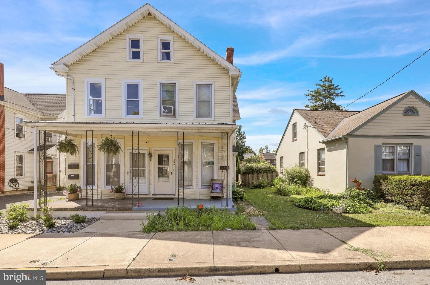 236 Church Avenue photo 3