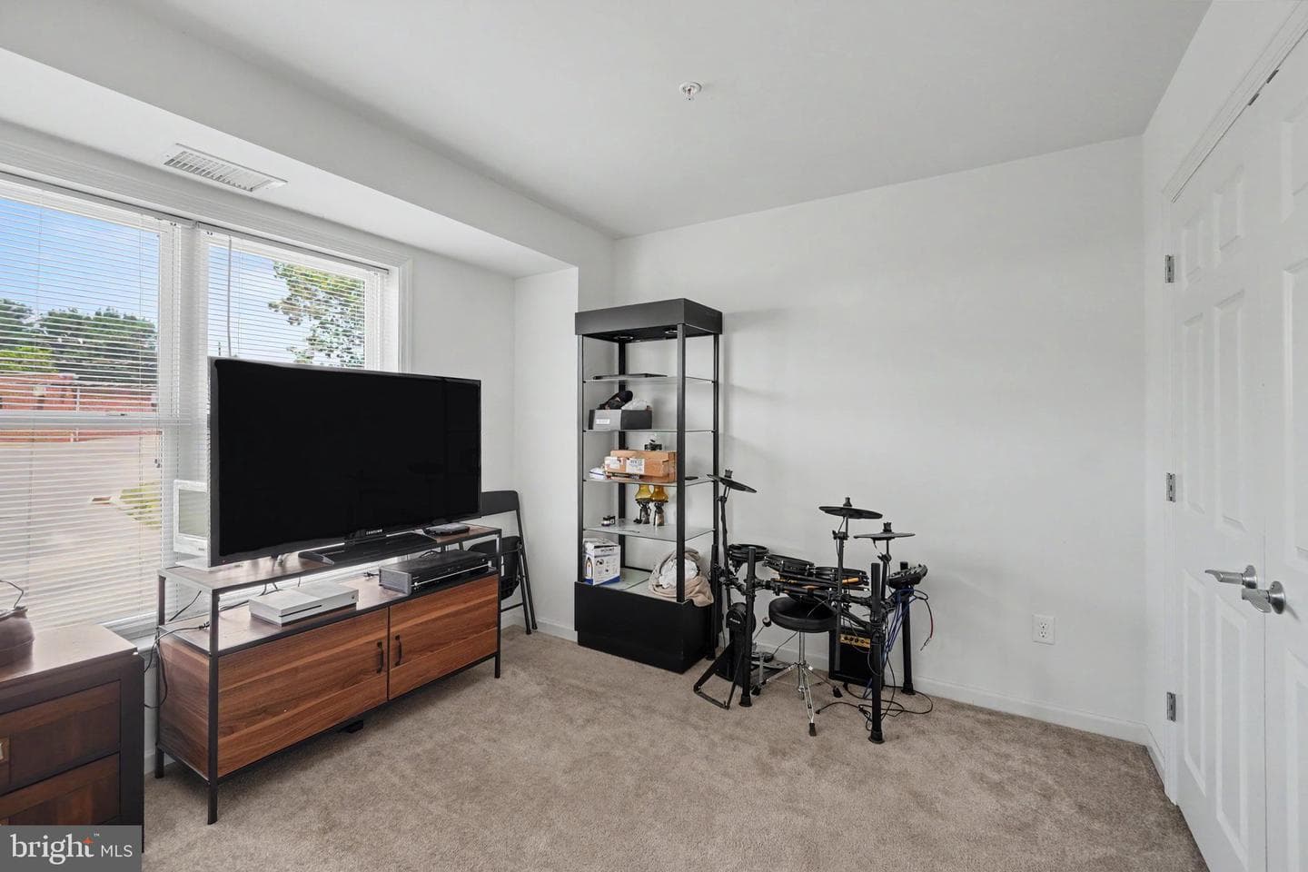 86 Chesapeake Street photo 11