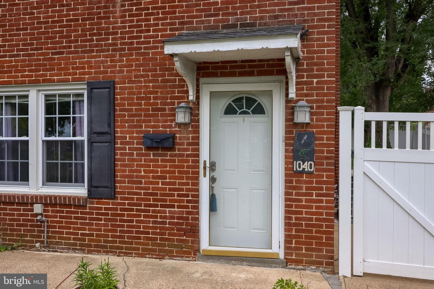 1040 E Orange Street photo 5