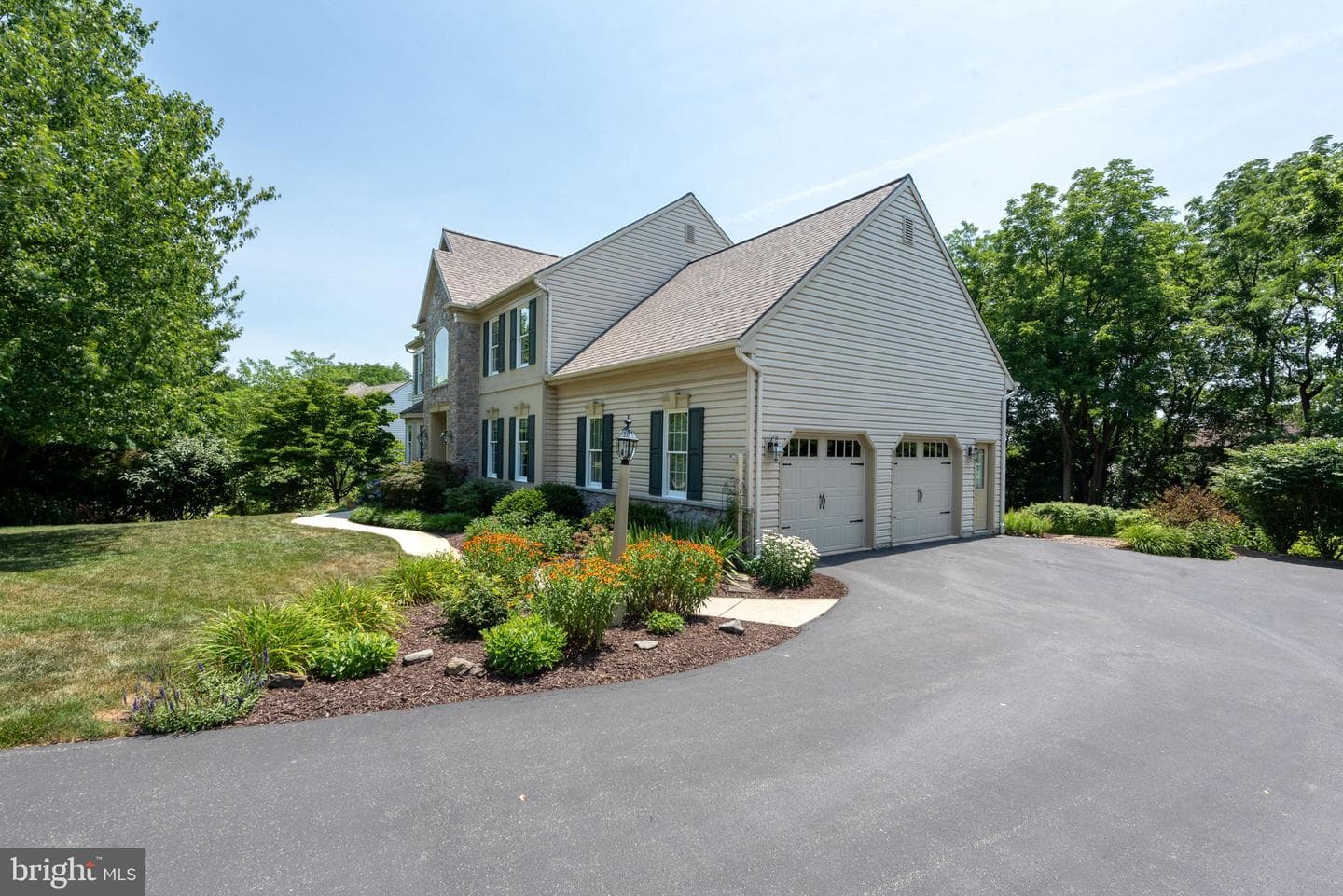 1115 Persimmon Drive, Lancaster