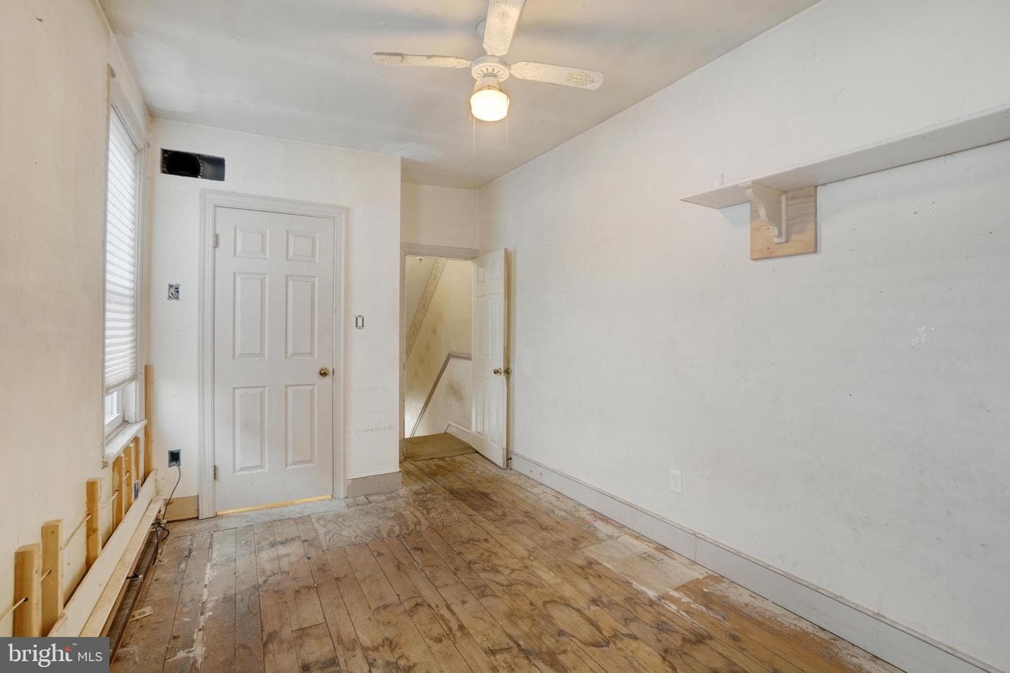 208 S 6th Street photo 13