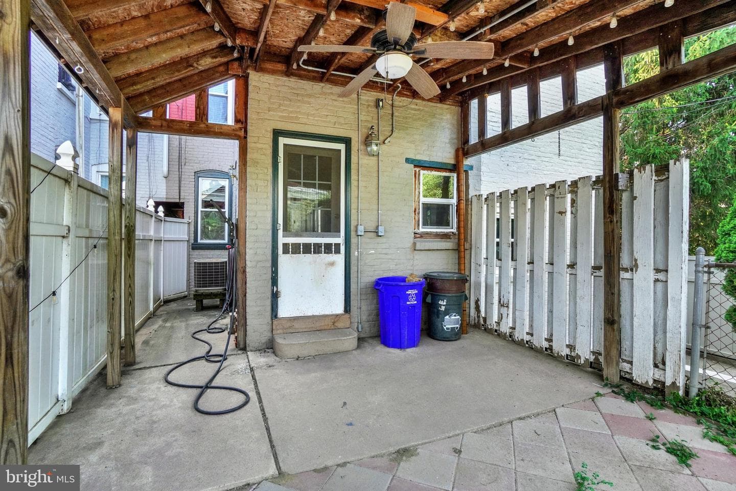 208 S 6th Street photo 24