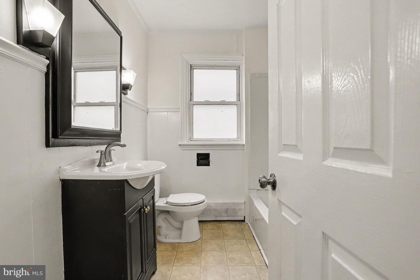 237 Noble Street photo 15