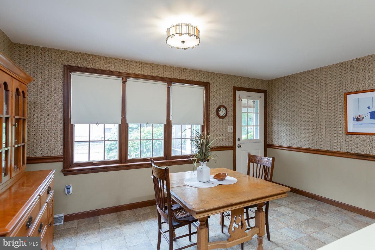 743 Barrholly Drive photo 29