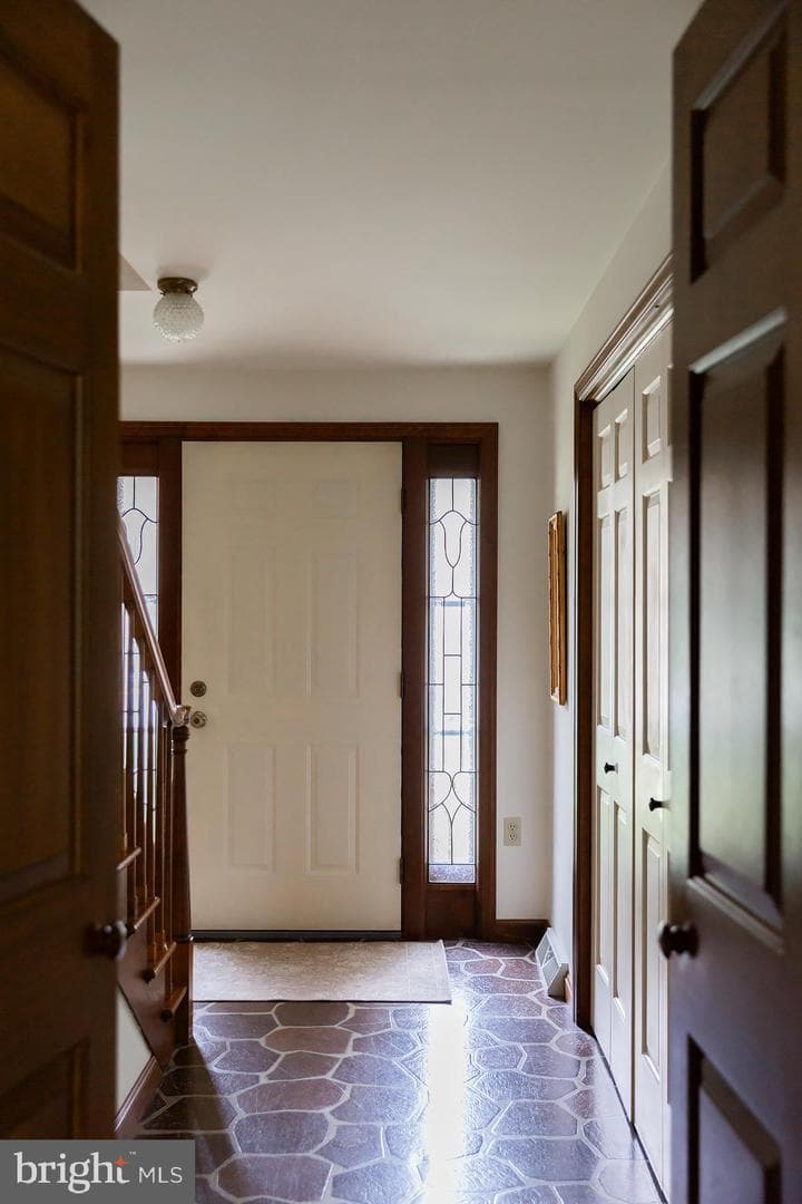 743 Barrholly Drive photo 38