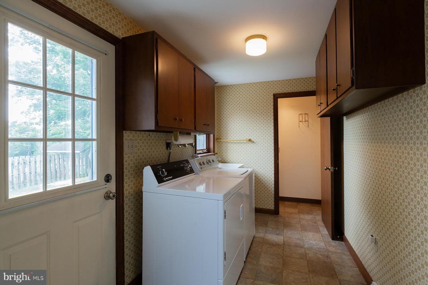 743 Barrholly Drive photo 54