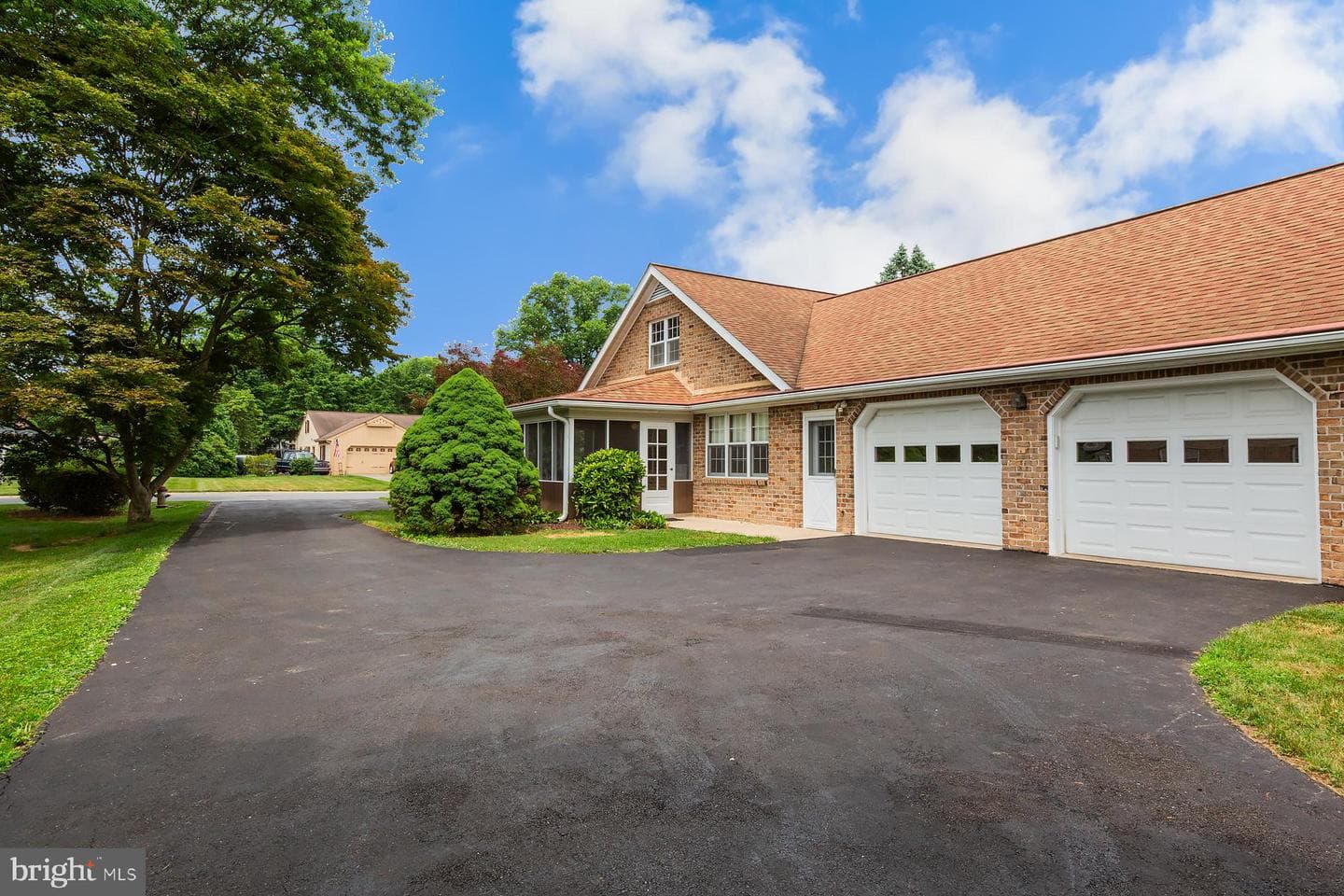 743 Barrholly Drive photo 78