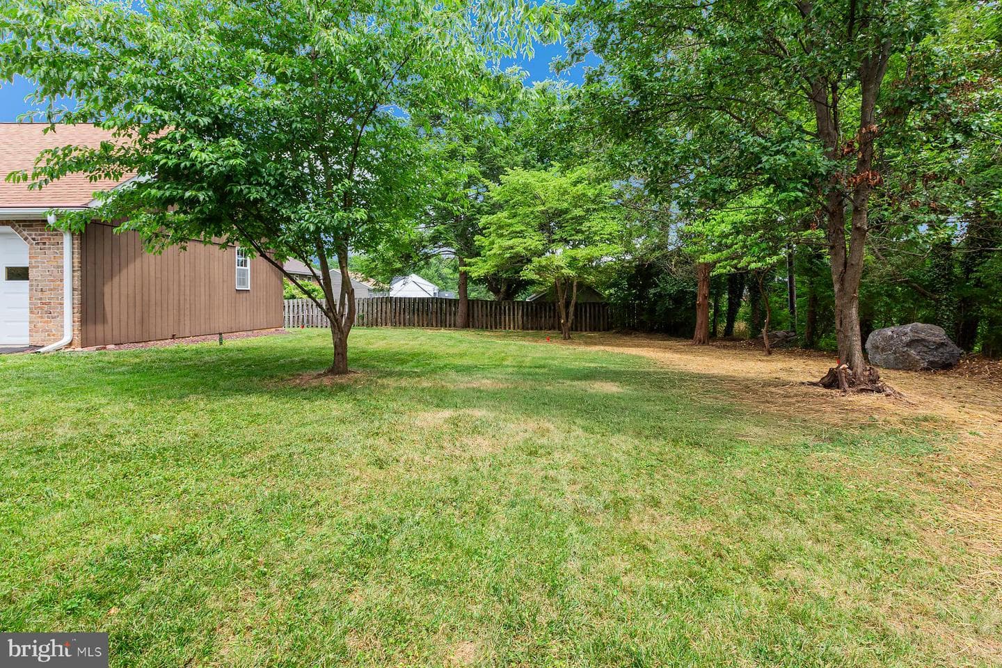 743 Barrholly Drive photo 79