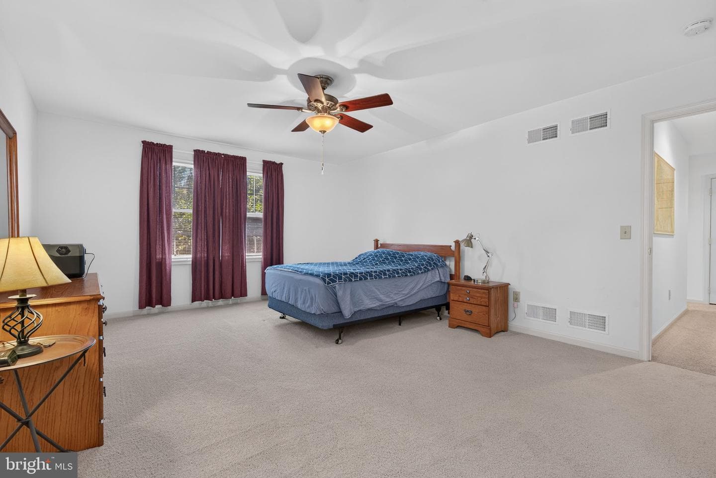 118 E Scout Alley photo 20