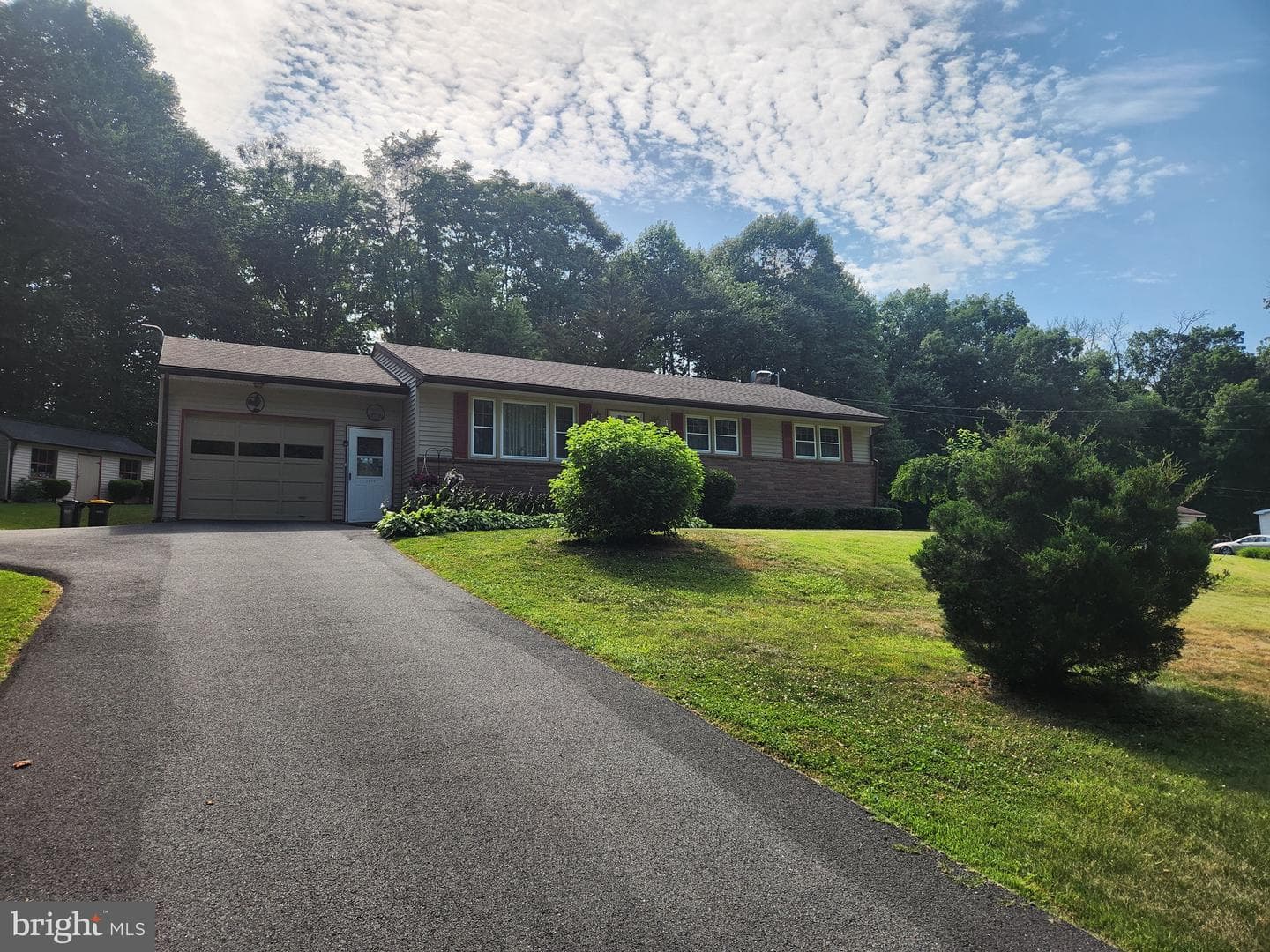 1217 Pieffer Hill Road photo 1