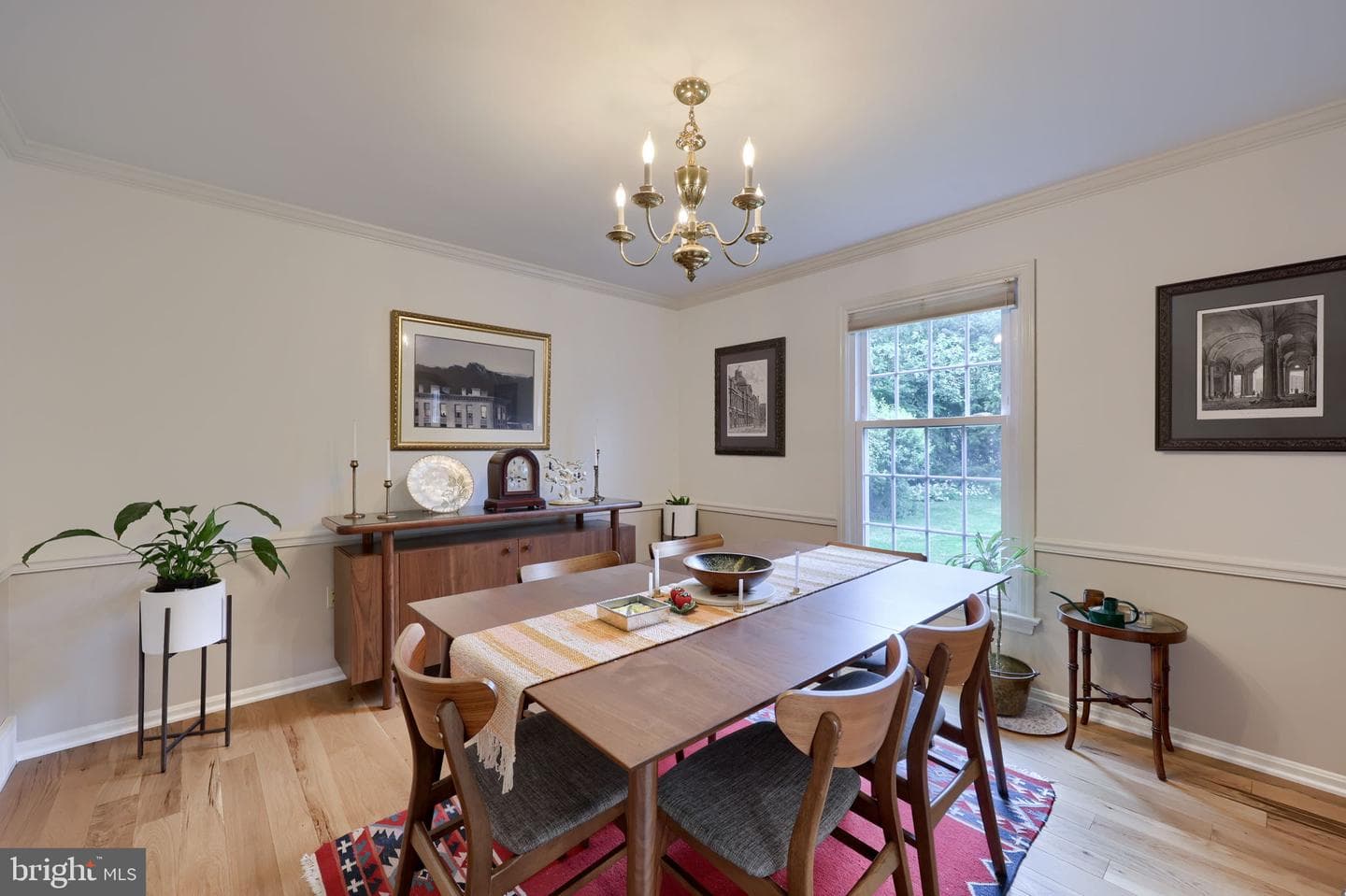1856 Beverly Drive photo 11