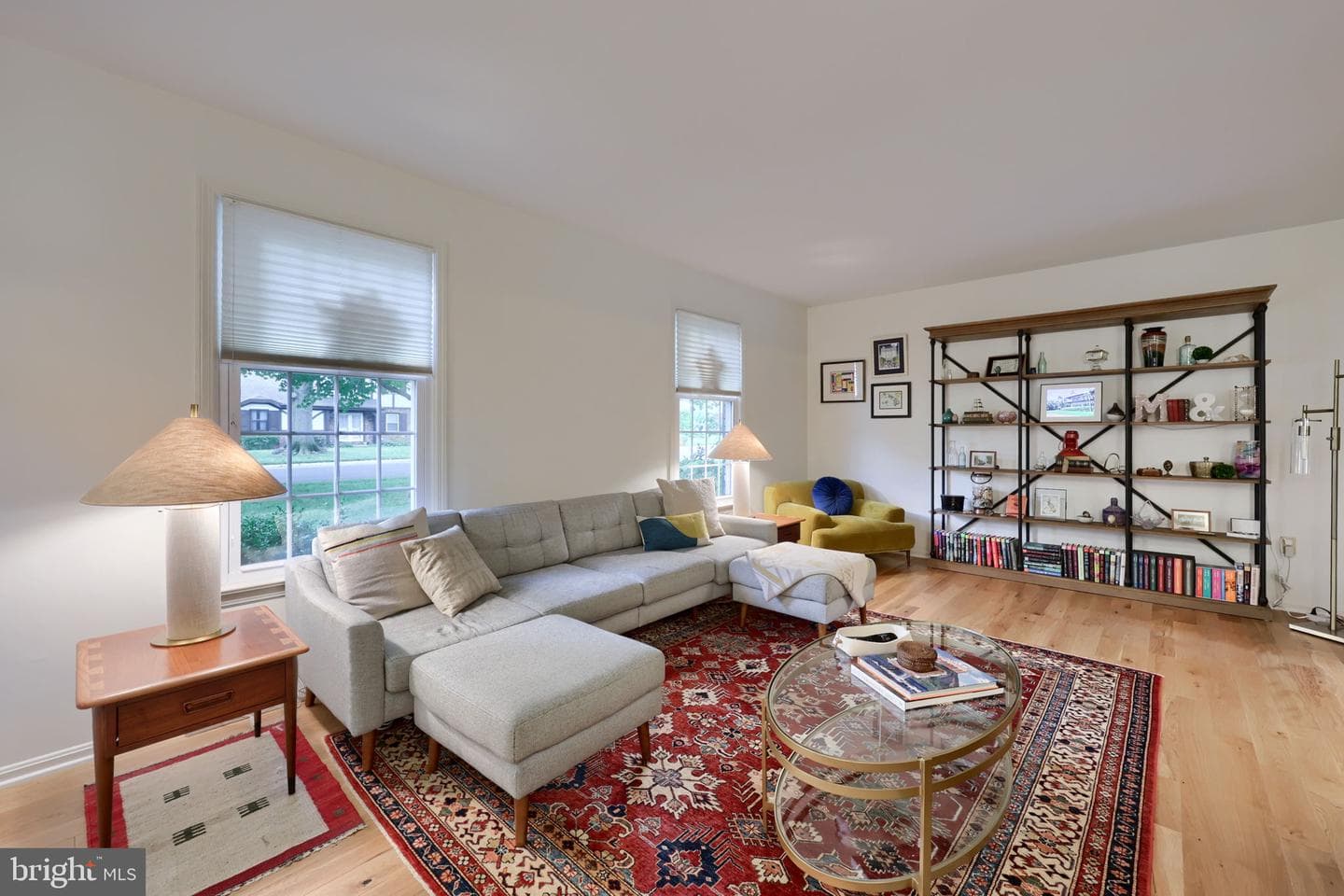 1856 Beverly Drive photo 5