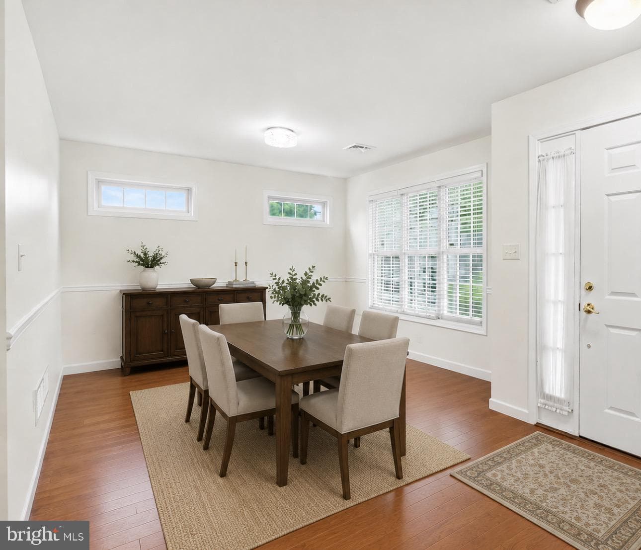 749 Heather Ridge photo 6