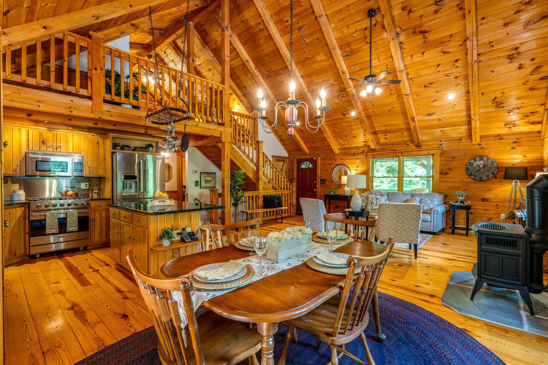 635 Laurel Ridge Road photo 13