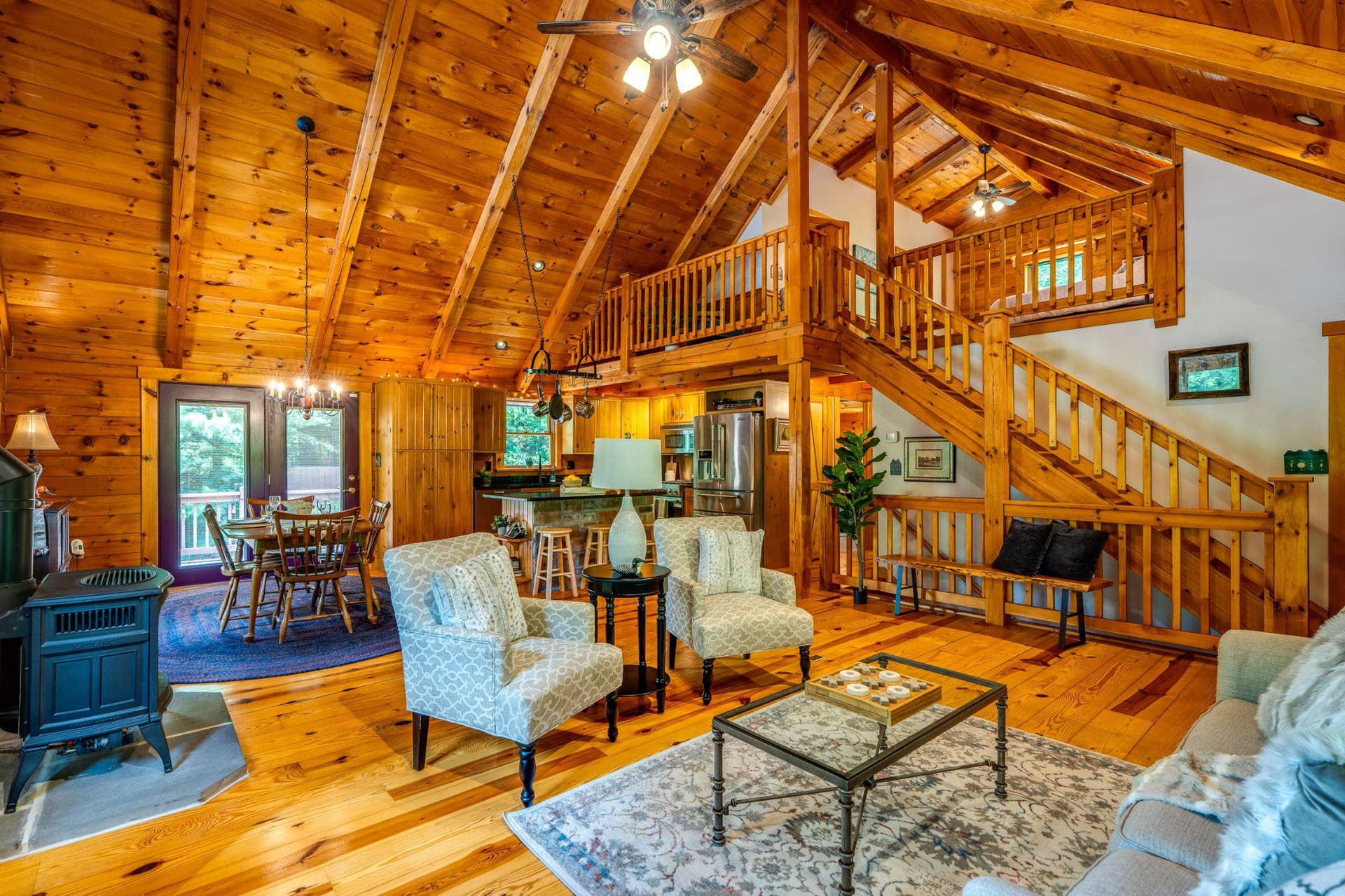 635 Laurel Ridge Road photo 9