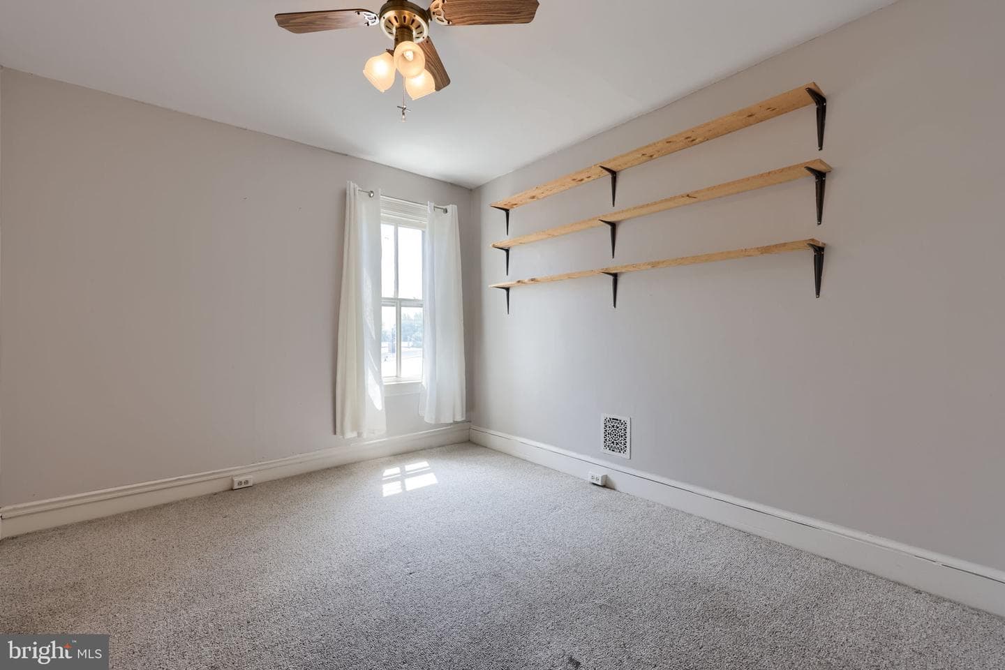 111 Pearl Street photo 32