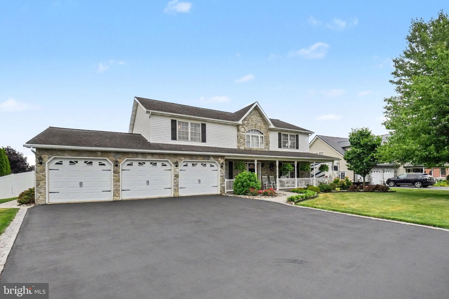 192 Fairway Drive photo 3
