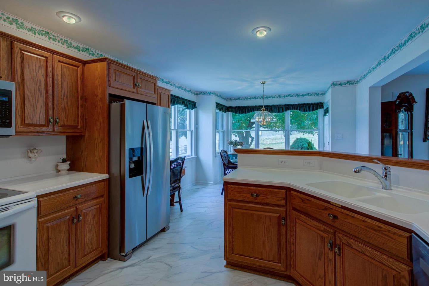 2041 Harrogate Road photo 11