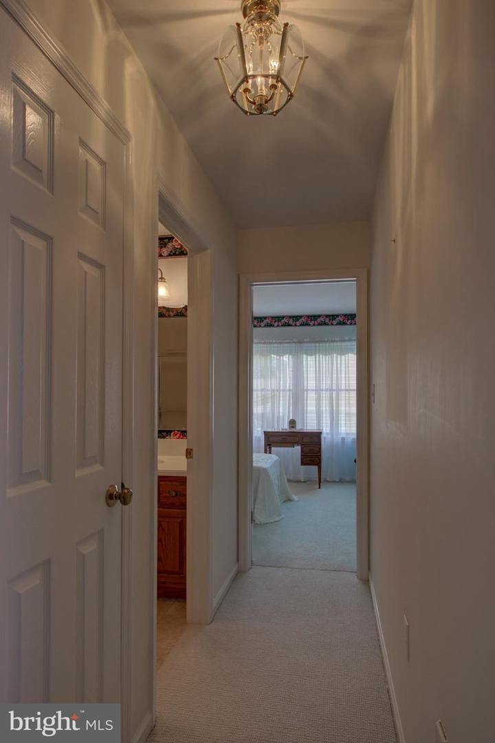 2041 Harrogate Road photo 31