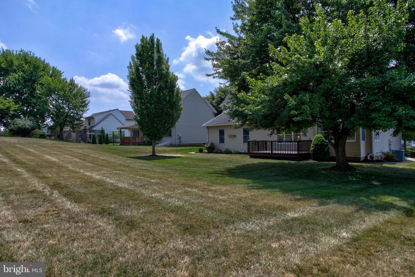 2041 Harrogate Road photo 43