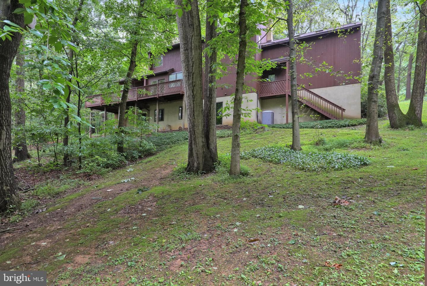 2917 Oak Lane photo 15