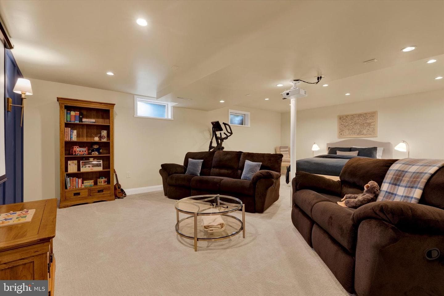 1283 Cedar Avenue photo 40