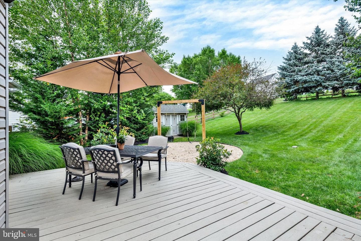 1283 Cedar Avenue photo 44