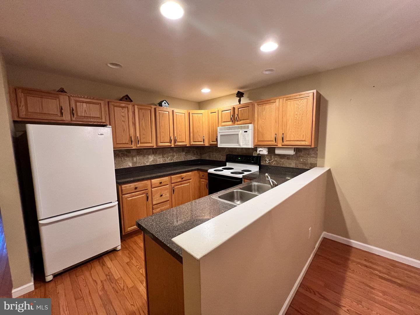 413 Thrush Drive photo 6
