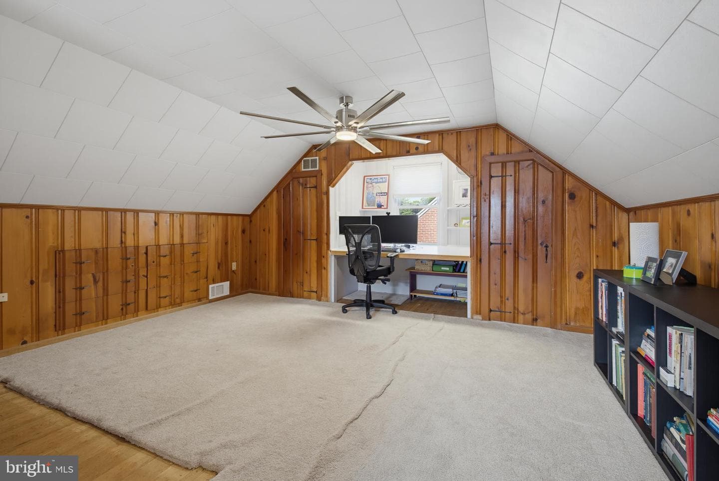 1316 Meadowcreek Lane photo 25