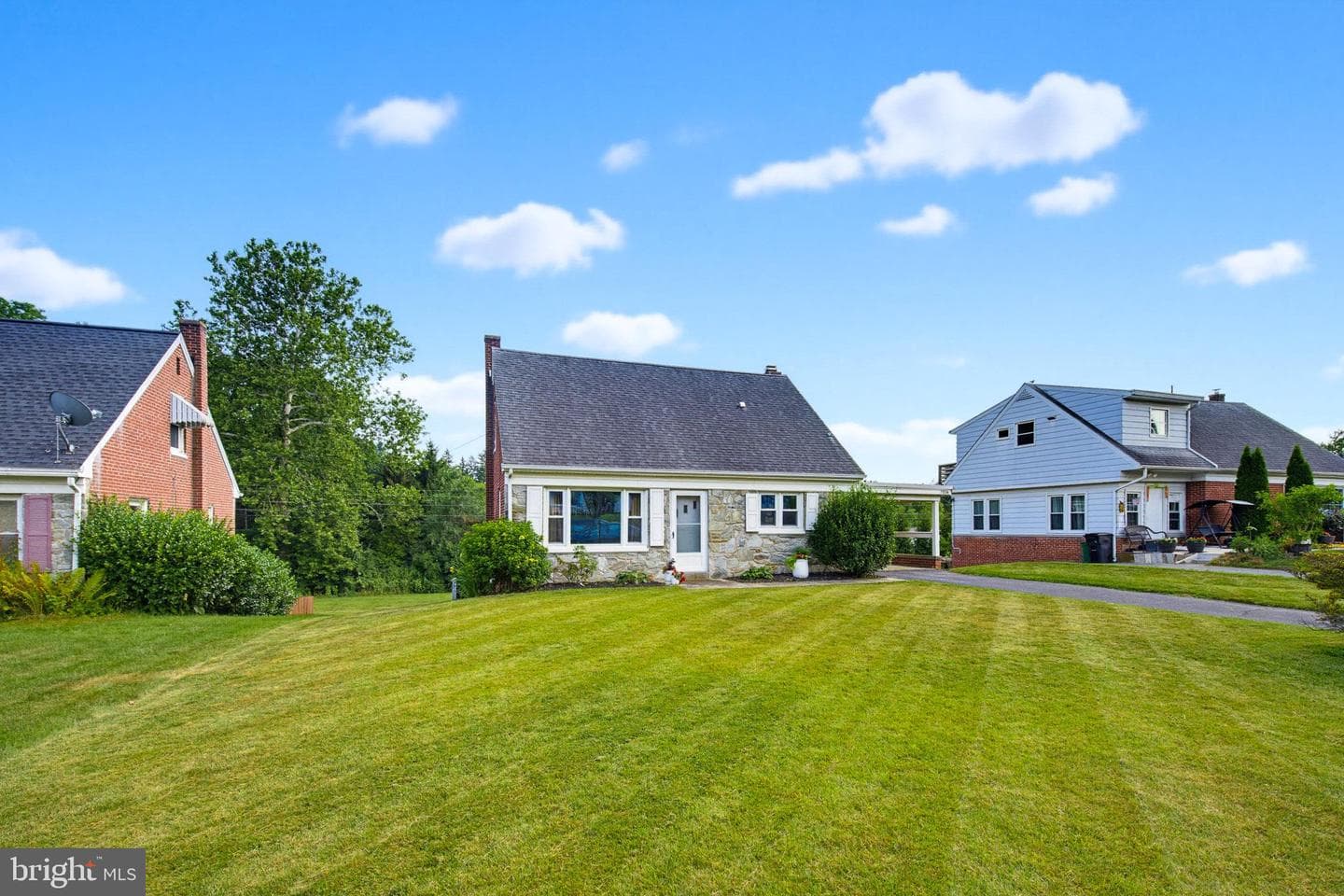 1316 Meadowcreek Lane photo 4