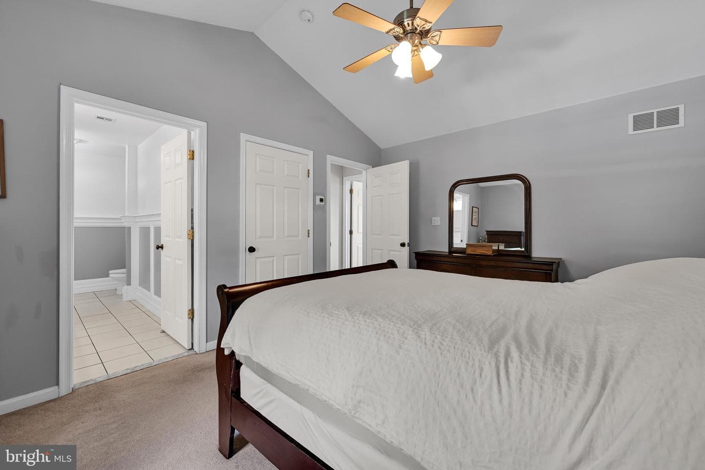 217 Spruce Street photo 26
