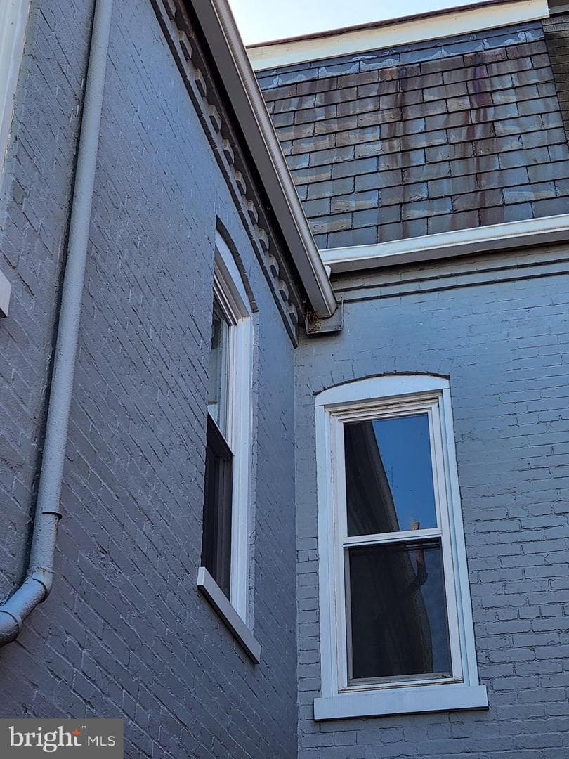 208 Perry Street photo 27