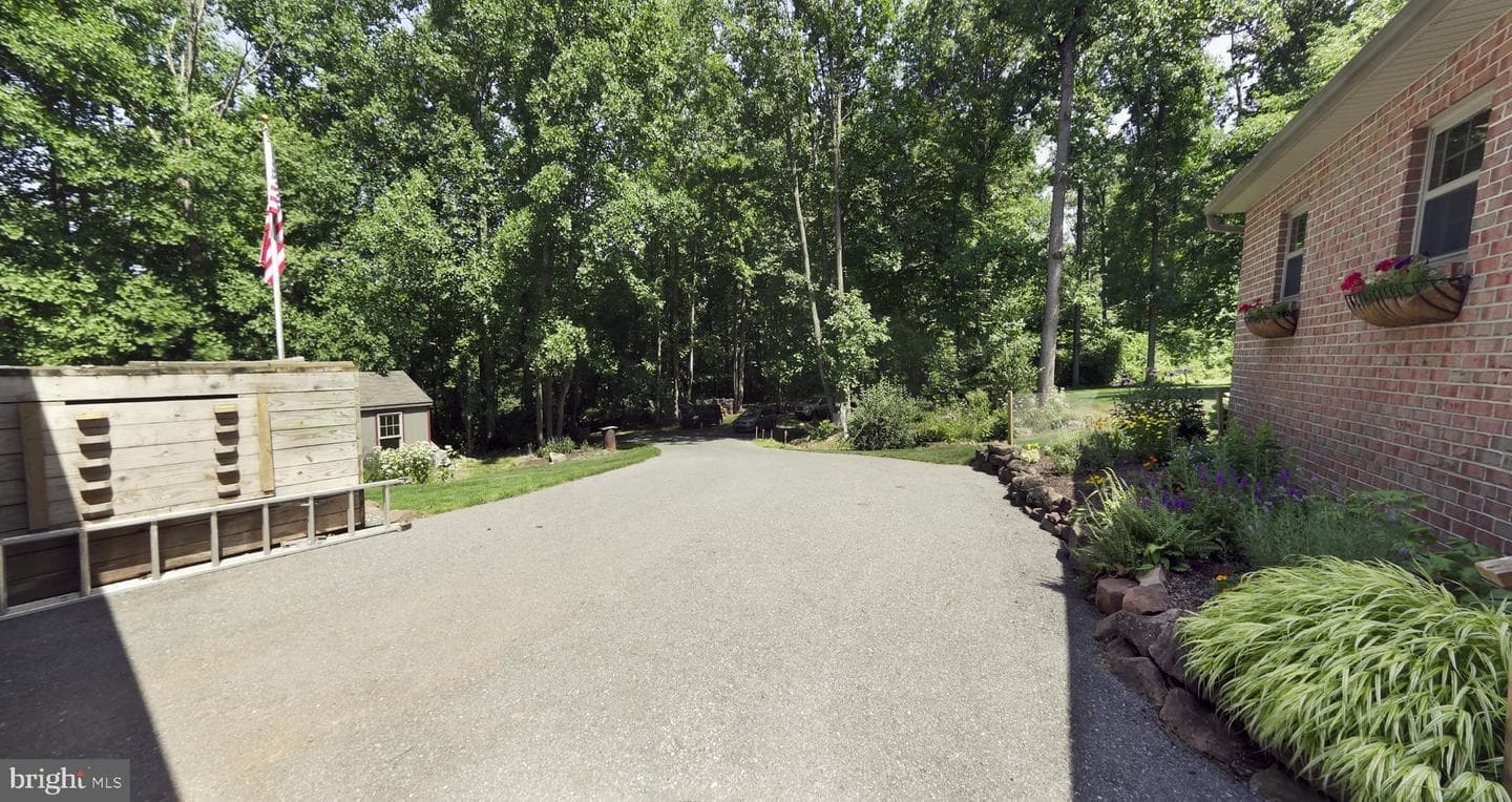 1580 Girl Scout Road photo 41