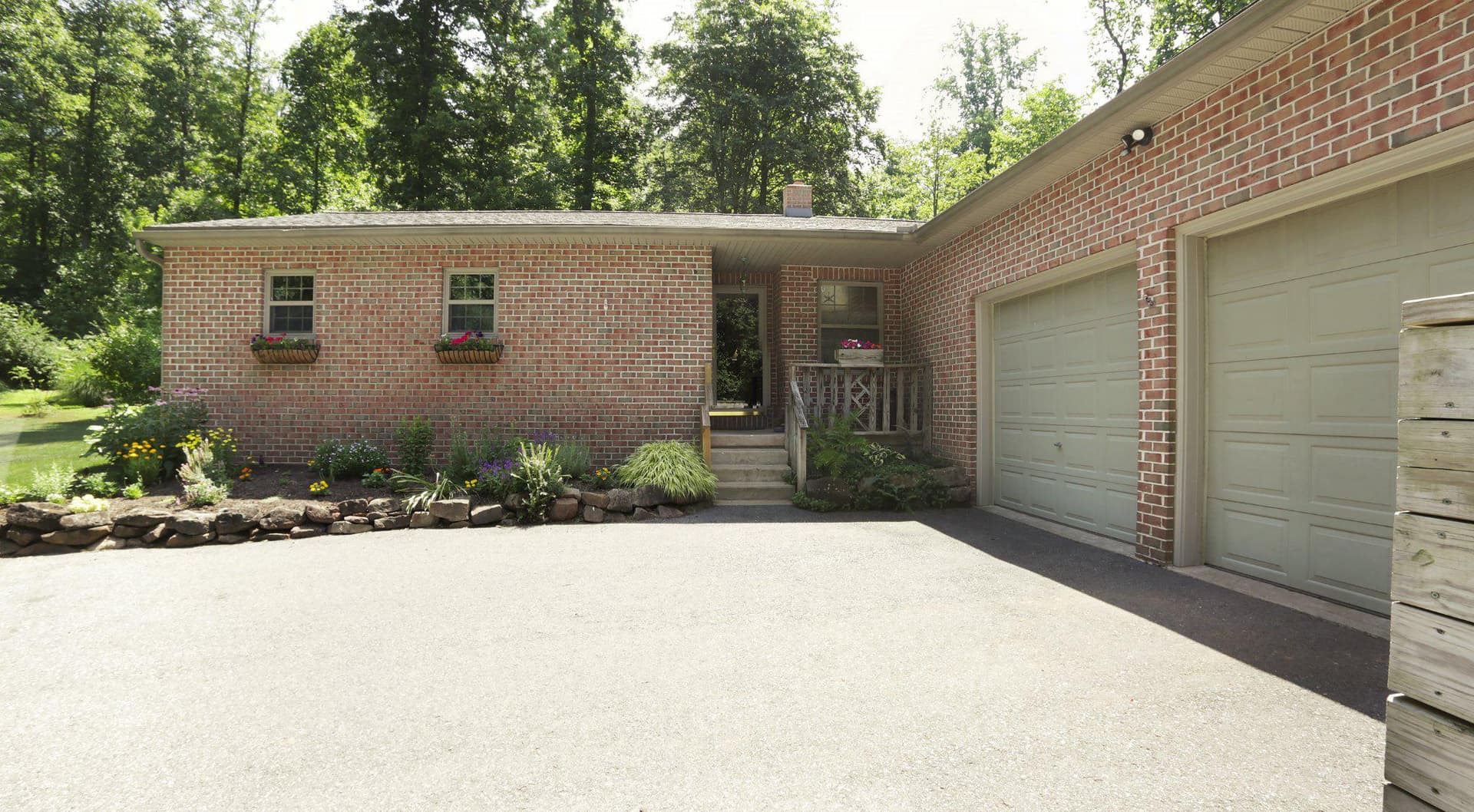 1580 Girl Scout Road photo 6