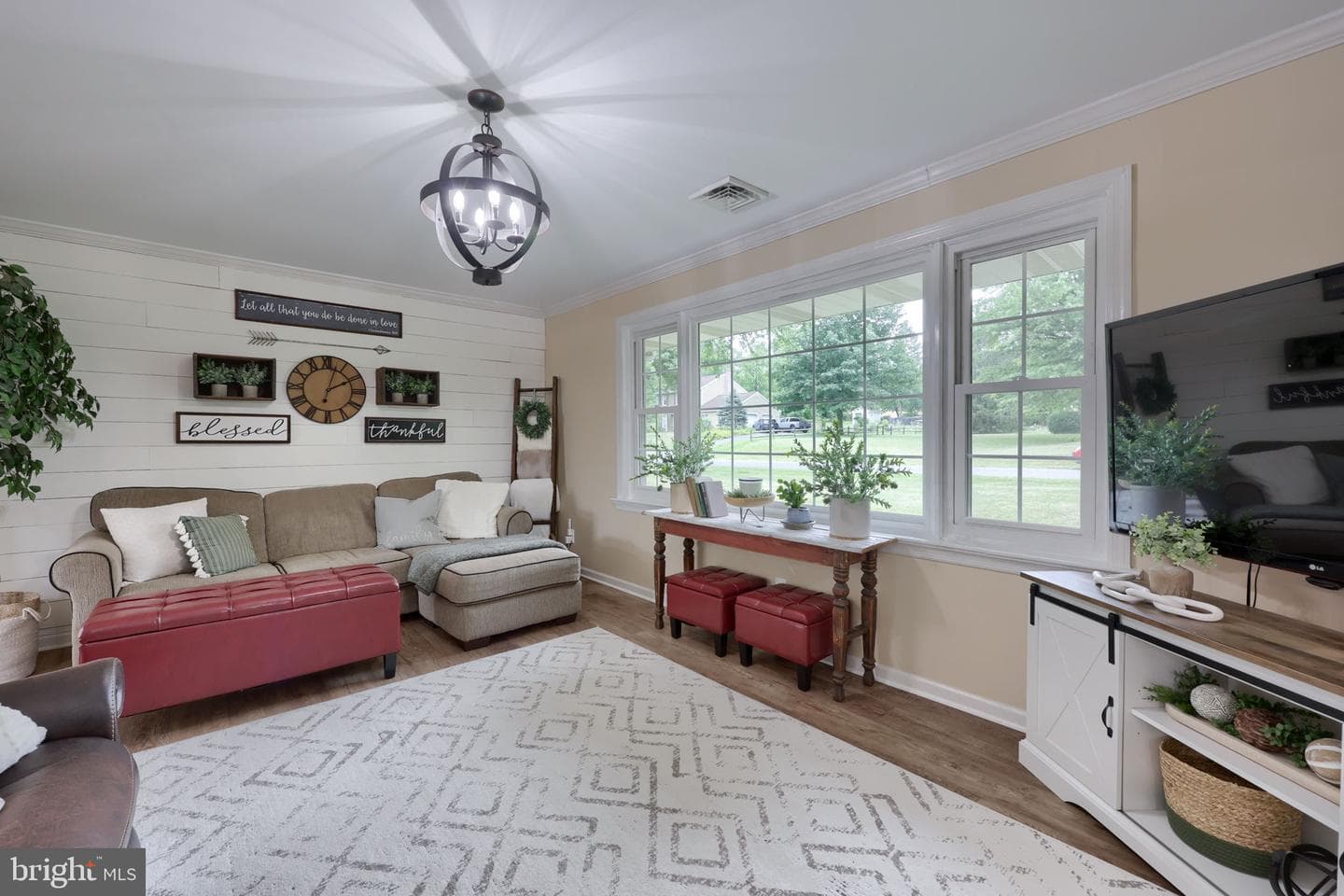 2107 Ashwood Lane photo 14