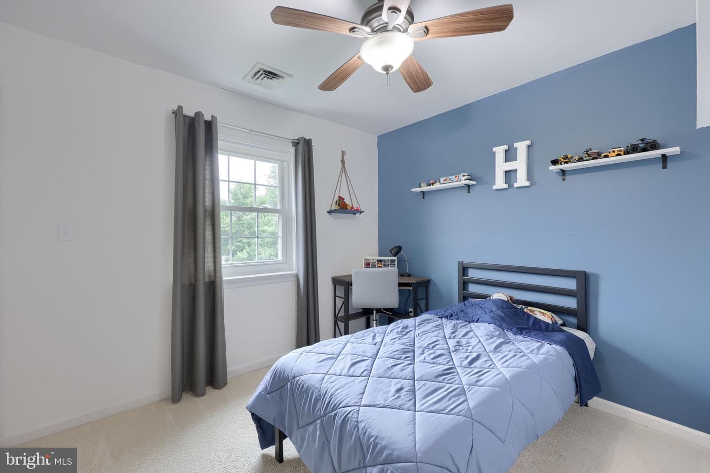 2107 Ashwood Lane photo 33