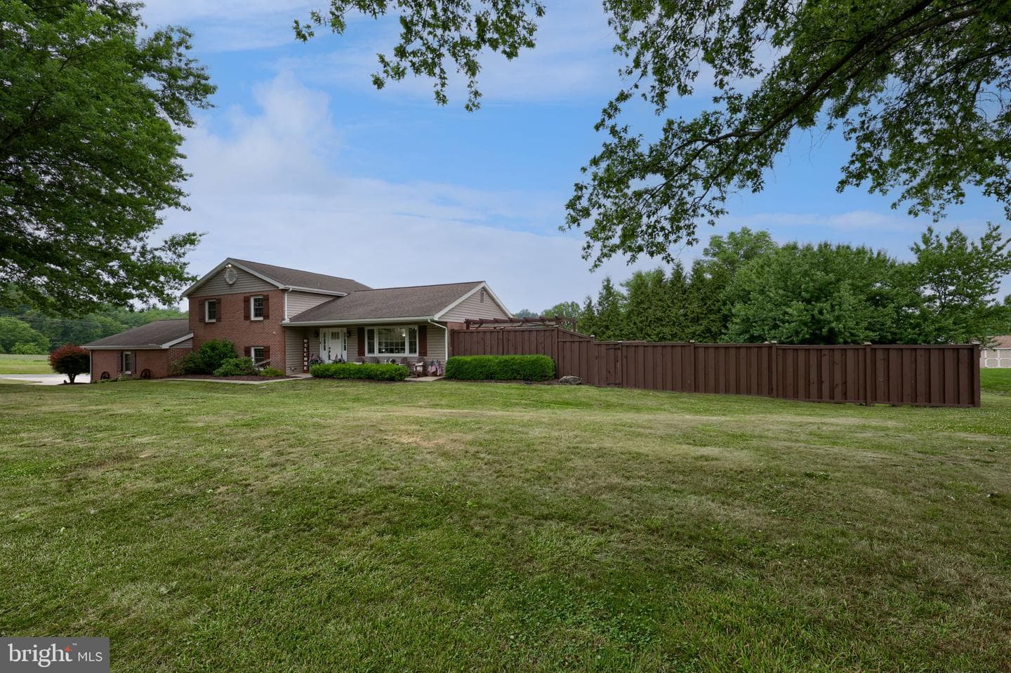 2107 Ashwood Lane photo 60