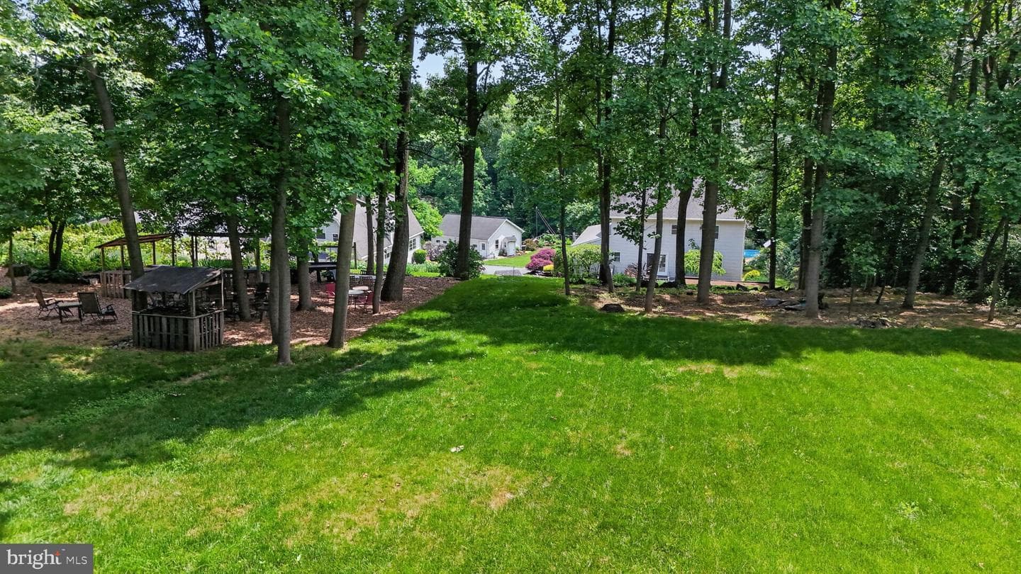 257 Hill Road photo 19
