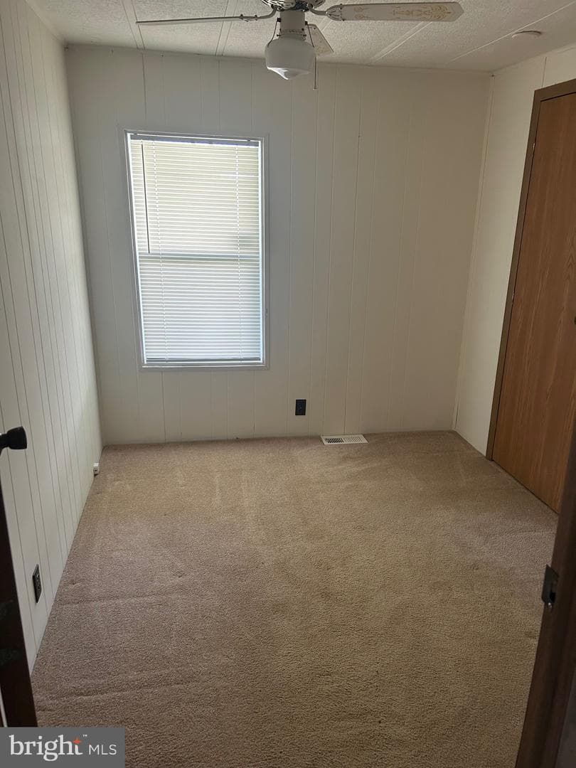135 Locust Lane photo 17