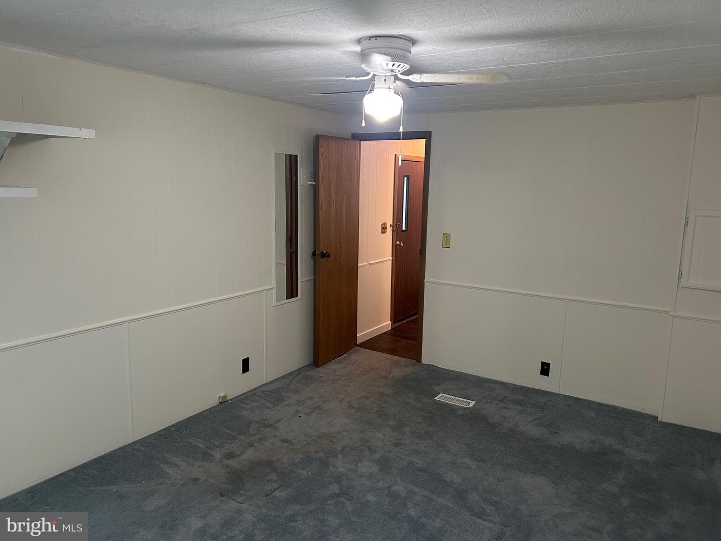 135 Locust Lane photo 28