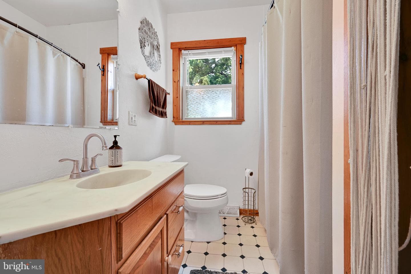 1801 Ursinus Avenue photo 15