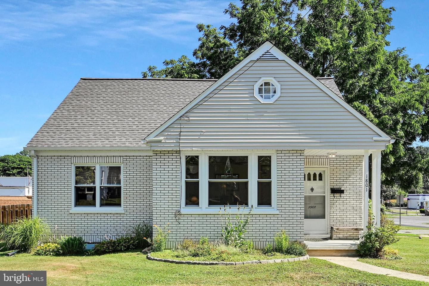 1801 Ursinus Avenue photo 3