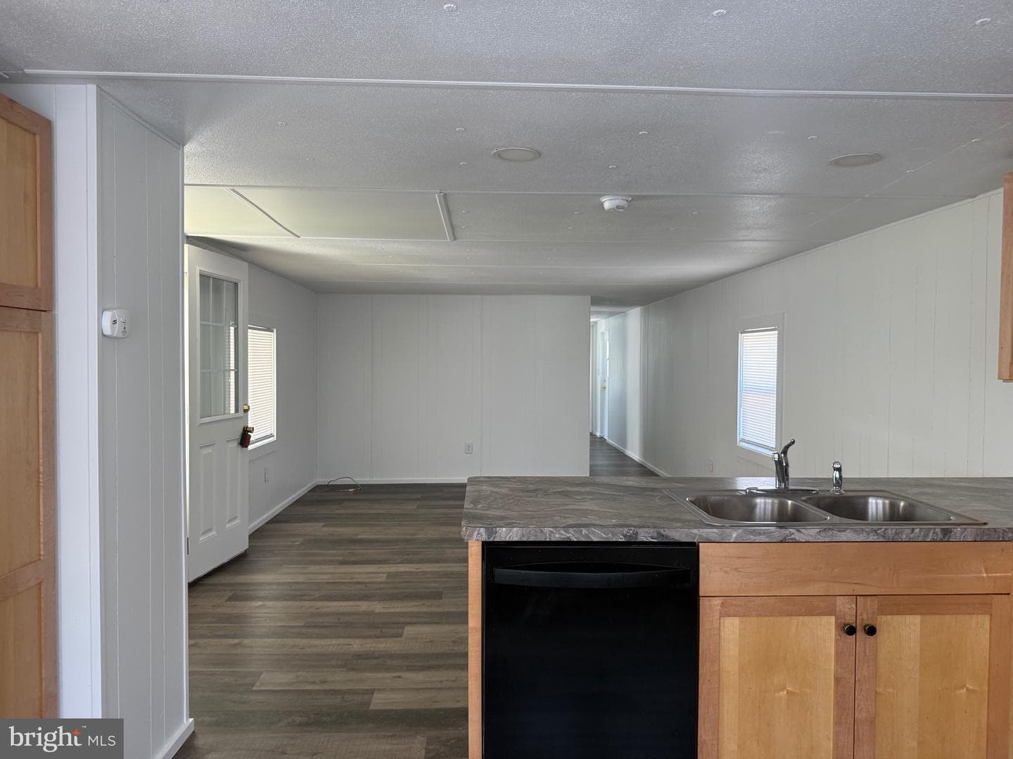 14 Hilltop Avenue photo 11