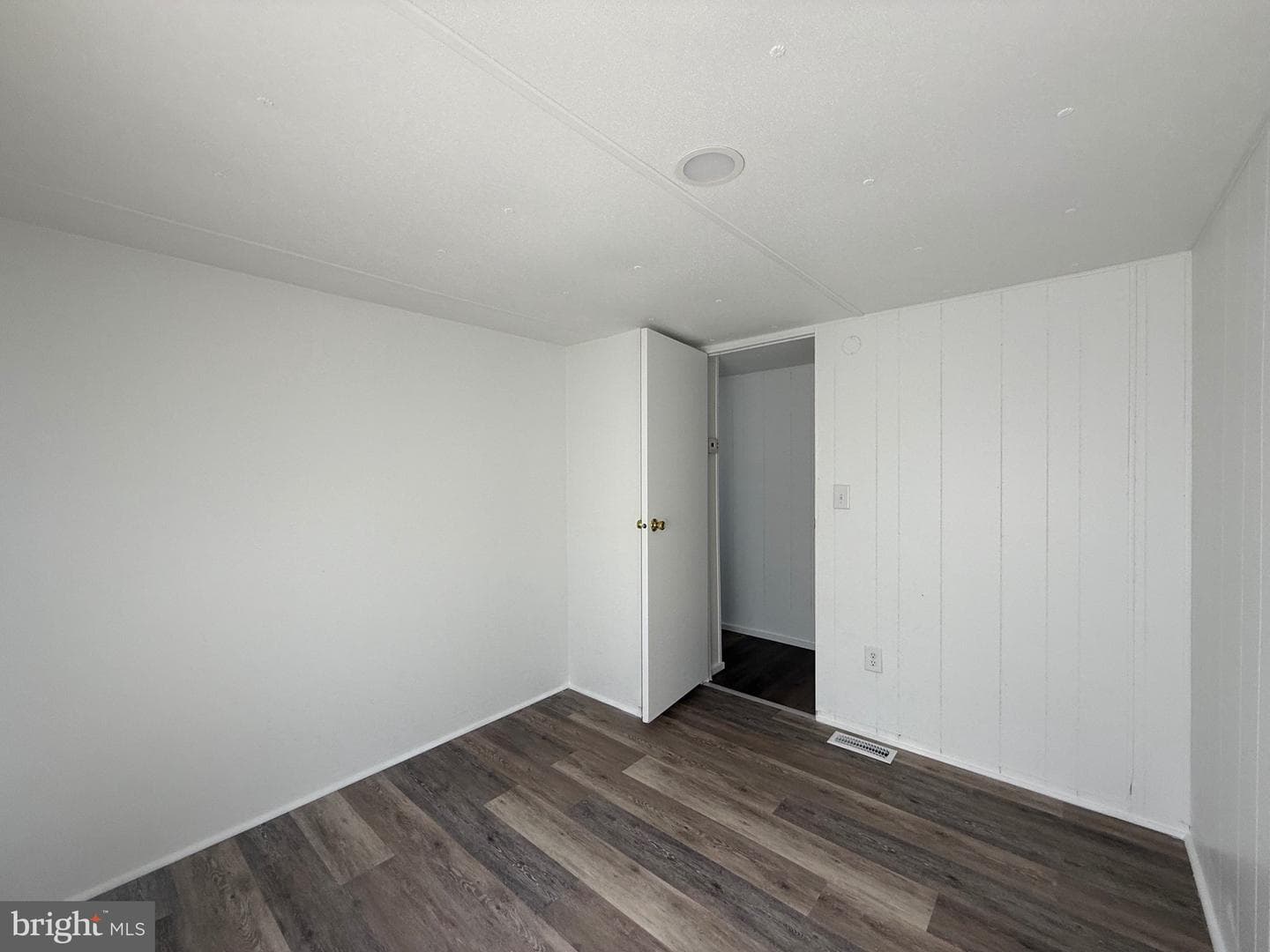 14 Hilltop Avenue photo 13