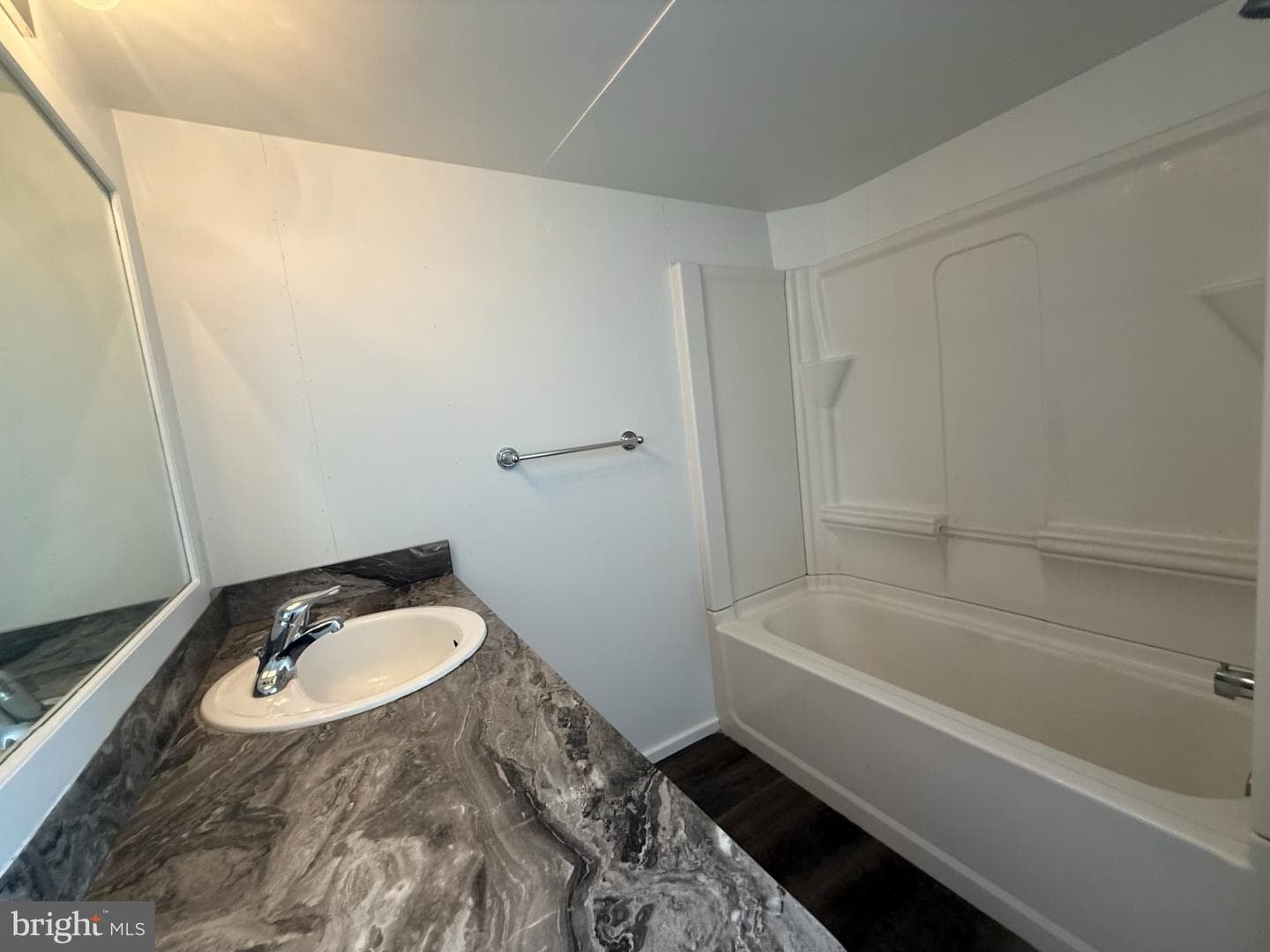14 Hilltop Avenue photo 16
