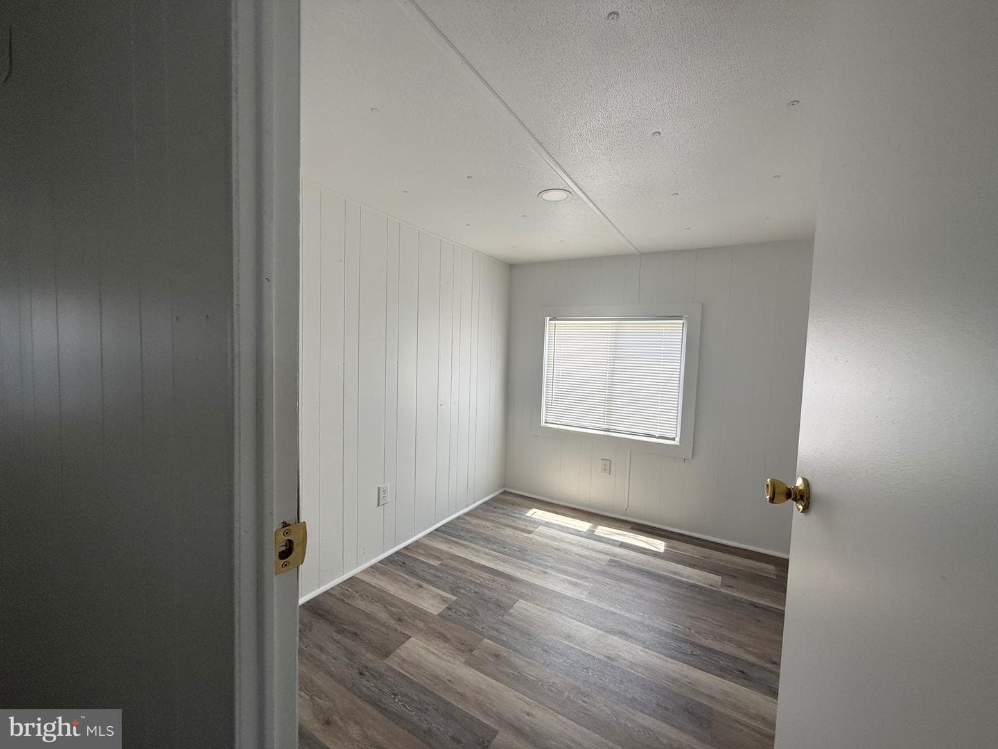 14 Hilltop Avenue photo 42