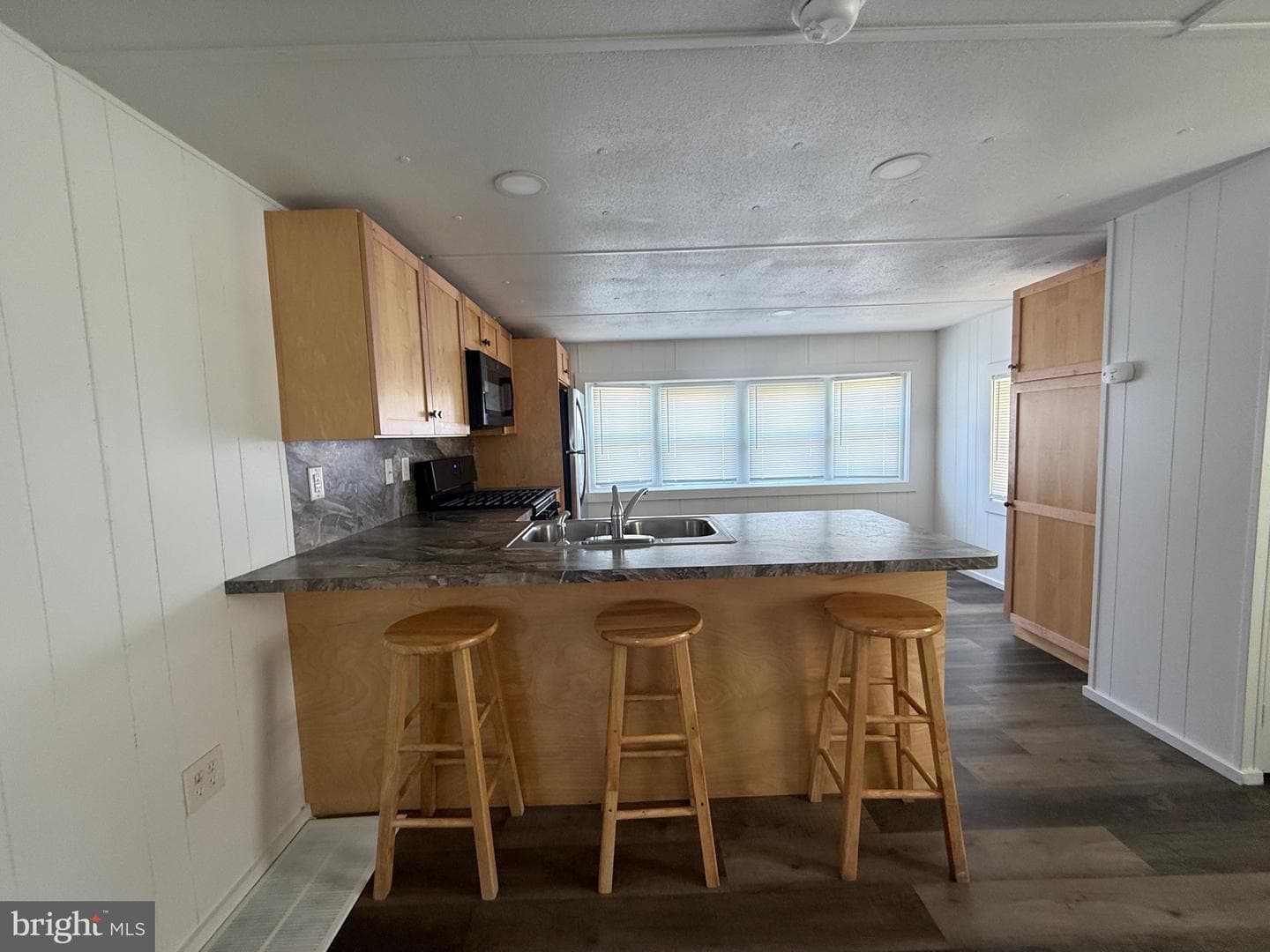 14 Hilltop Avenue photo 46