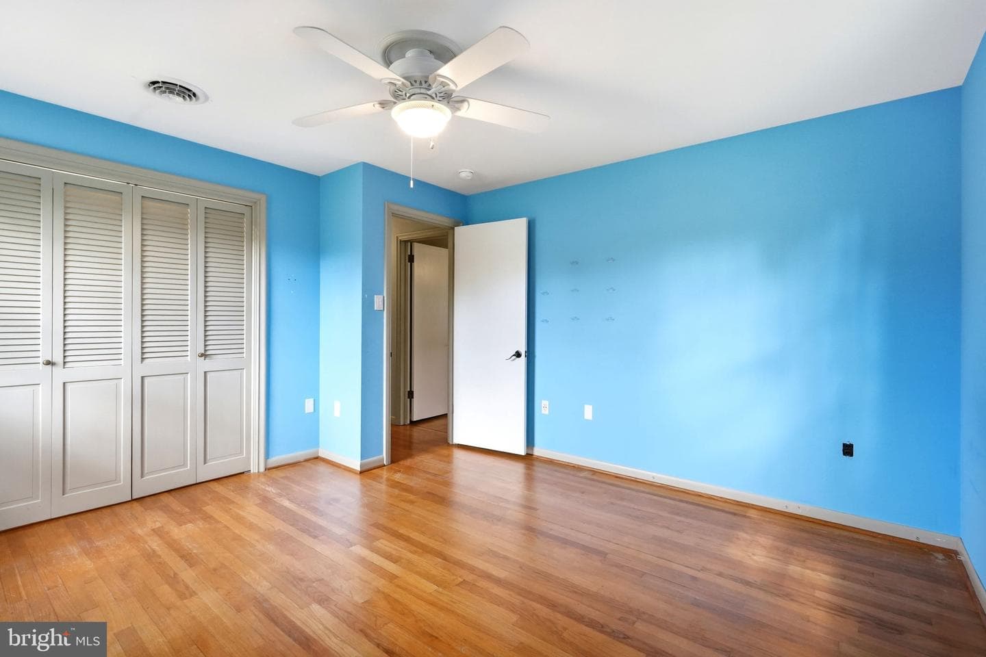 1555 Mission Road photo 58