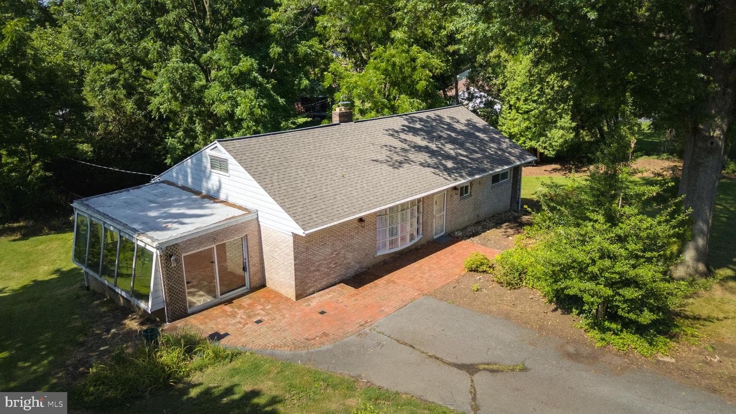 2 Gable Park Road photo 49